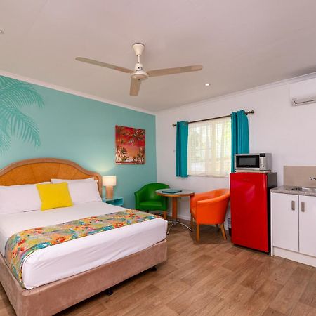 Port Douglas Motel Zewnętrze zdjęcie