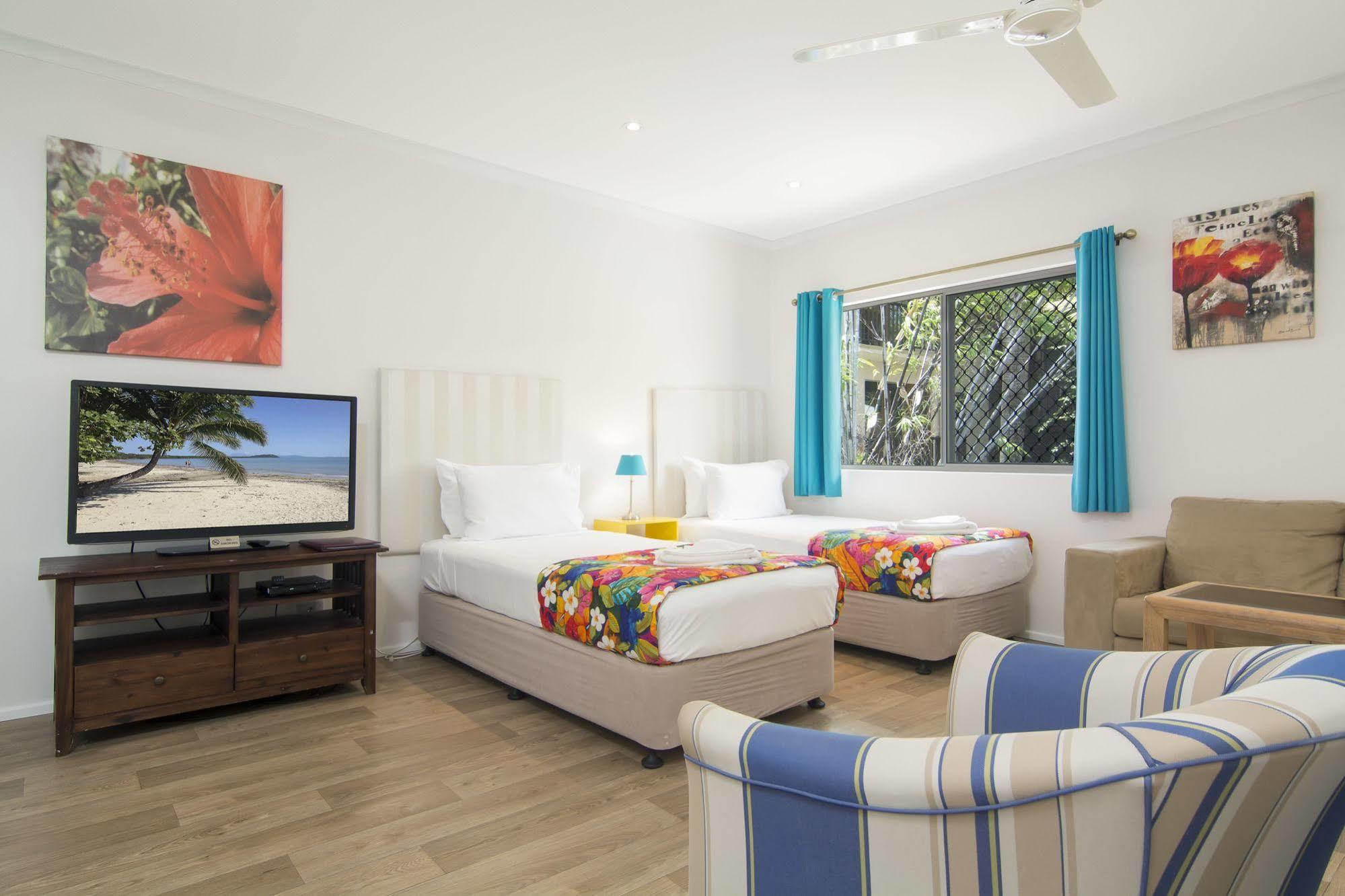 Port Douglas Motel Zewnętrze zdjęcie